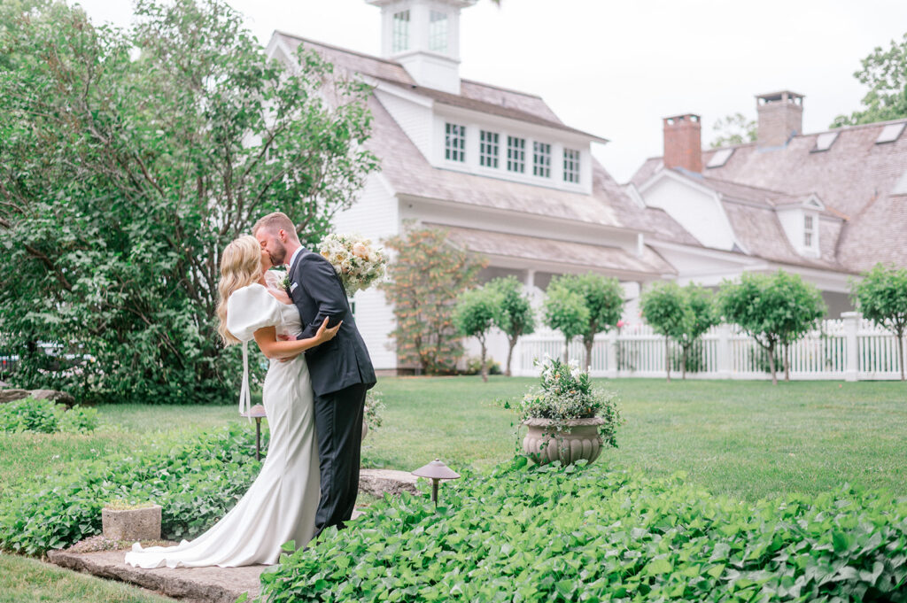 garden wedding smith farm gardens venue