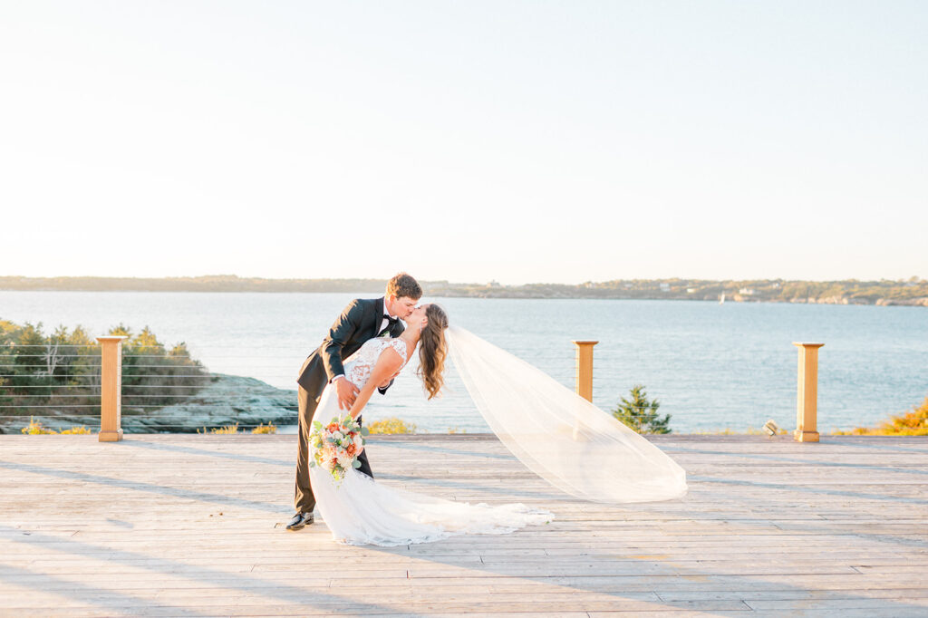 beach wedding photo in Rhode Island