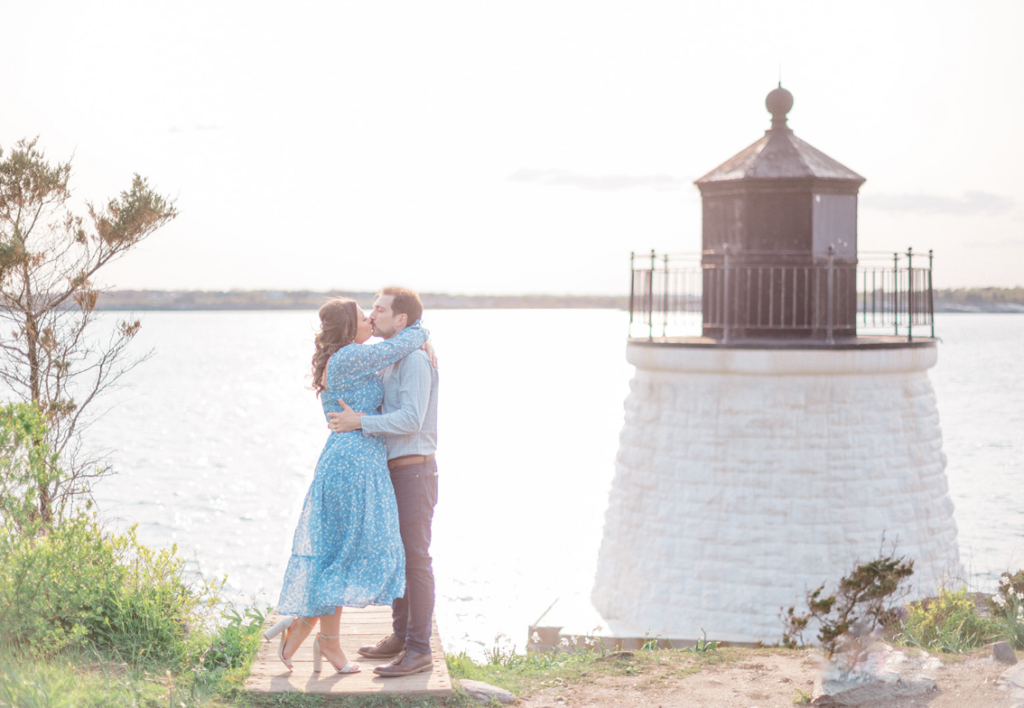 engagement photos at Castle Hill Inn