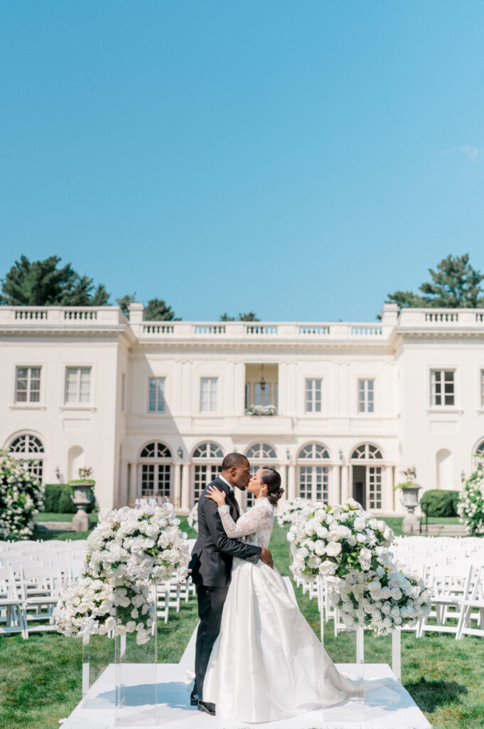 white wedding floral ceremony decor