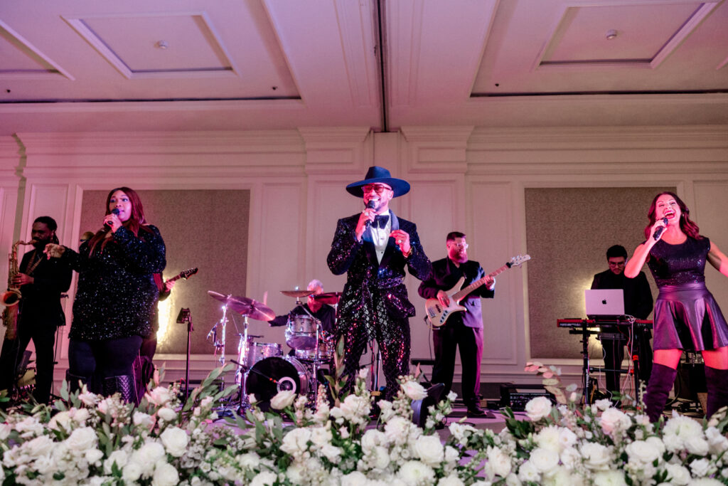 Live band singing and play for wedding at the Ritz Carlton Amelia Island. 