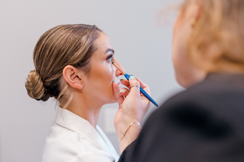 Bride getting ready for her wedding at Wadsworth Mansion